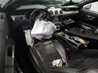 2021 Ford Mustang EcoBoost z VIN 1FATP8UH9M5106193, wystawiony jako Copart lot #54511265 z przebiegiem 75 818 mil mil oraz Czysty tytuł • Clean title. Historia ofert i sprzedaży dostępna na DreamBid. Obrazek 8.