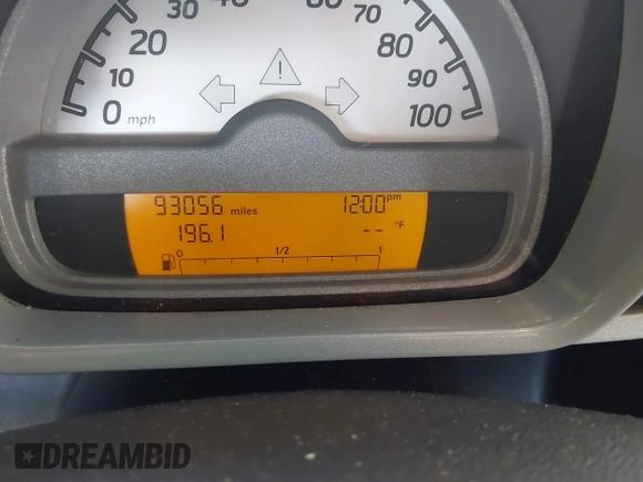 2008 Smart fortwo Pure with VIN WMEEJ31X28K123879, listed as a IAAI auction lot 42258663 with 93,056 mi miles and . Bid and sale history available at DreamBid. Image 7.