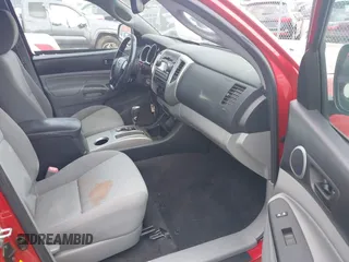 2012 Toyota Tacoma with VIN 5TFTX4CN0CX015522, listed as a IAAI auction lot 42486017 with 205,596 mi miles and . Bid and sale history available at DreamBid. Image 5.