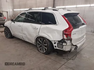 2019 Volvo XC90 Momentum with VIN YV4A22PK3K1452939, listed as a IAAI auction lot 41359960 with 96,973 mi miles. Bid and sale history available at carsss.com. Image 3.