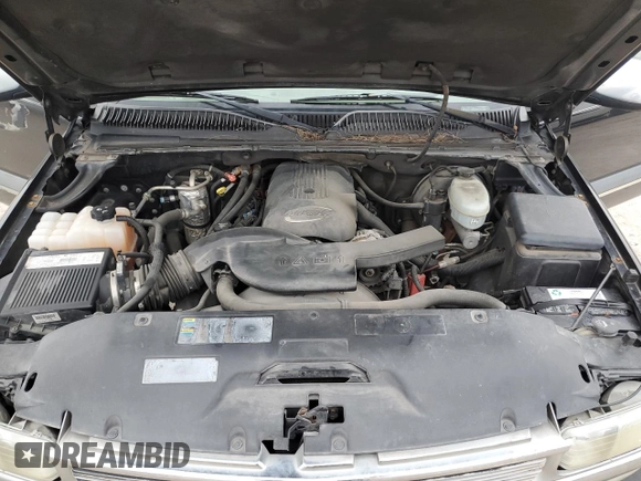 2003 Chevrolet Tahoe LS with VIN 1GNEC13Z93R280439, listed as a Copart auction lot 46139355 with 208,841 mi miles and Salvage Title. Bid and sale history available at carsss.com. Image 12.