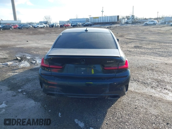 2020 BMW 3 Series M340i with VIN WBA5U7C05LAF54356, listed as a IAAI auction lot 41223565 with Not Provided miles. Bid and sale history available at carsss.com. Image 16.