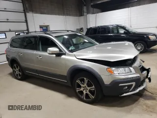 2014 Volvo XC70 T6 with VIN YV4902BZ8E1184116, listed as a Copart auction lot 58817004 with 97,967 mi miles and Salvage Title. Bid and sale history available at DreamBid. Image 4.