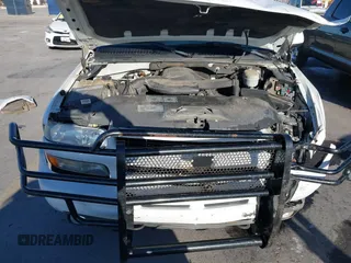 2003 Chevrolet Suburban LS with VIN 3GNFK16Z83G174955, listed as a IAAI auction lot 41389203 with 280,261 mi miles and . Bid and sale history available at DreamBid. Image 10.