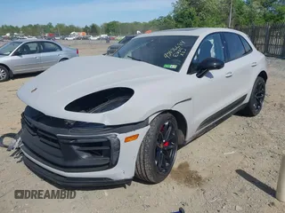 2024 Porsche Macan GTS с VIN WP1AF2A5XRLB57439, выставлен на аукционе IAAI как лот 42106684 с пробегом Не указан миль и . История ставок и продаж доступна на DreamBid. Изображение 2.