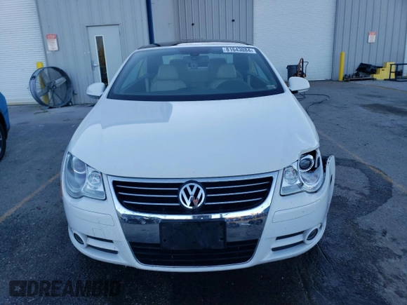 2007 Volkswagen Eos 3.2L with VIN WVWDB71F77V027135, listed as a Copart auction lot 81643084 with 93,318 mi miles and Salvage Title. Bid and sale history available at DreamBid. Image 5.