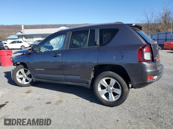 2015 Jeep Compass Latitude with VIN 1C4NJDEB4FD358112, listed as a Copart auction lot 50939385 with 0 mi miles and Salvage Title. Bid and sale history available at carsss.com. Image 2.