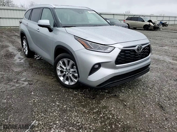 2024 Toyota Highlander LE with VIN 5TDKDRBHXRS544410, listed as a Copart auction lot 50585665 with 13,409 mi miles and Salvage Title. Bid and sale history available at carsss.com. Image 11.
