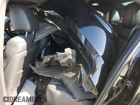 2011 Lincoln MKS with VIN 1LNHL9DR7BG615397, listed as a Copart auction lot 52047015 with 111,720 mi miles and Salvage Title. Bid and sale history available at DreamBid. Image 10.