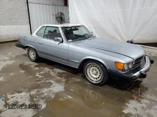 1983 Mercedes-Benz 380 380SL with VIN WDBBA45A2DB028566, listed as a Copart auction lot 80054634 with 42,427 mi miles and Clean Title. Bid and sale history available at carsss.com. Image 4.