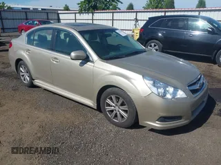 2010 Subaru Legacy Premium z VIN 4S3BMAG67A1244592, wystawiony jako IAAI lot #42349516 z przebiegiem 205 094 mil mil oraz . Historia ofert i sprzedaży dostępna na DreamBid. Obrazek 1.