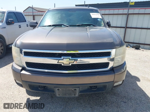 2007 Chevrolet Silverado 1500 Work Truck with VIN 2GCEC13J971729555, listed as a IAAI auction lot 41823438 with 280,901 mi miles and . Bid and sale history available at DreamBid. Image 12.