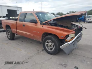 2000 Dodge Dakota with VIN 1B7GL22X6YS653685, listed as a IAAI auction lot 41345206 with 279,714 mi miles. Bid and sale history available at carsss.com. Image 1.