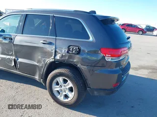 2017 Jeep Grand Cherokee Altitude z VIN 1C4RJFAG7HC890347, wystawiony jako IAAI lot #42315887 z przebiegiem 98 064 mil mil oraz . Historia ofert i sprzedaży dostępna na DreamBid. Obrazek 18.