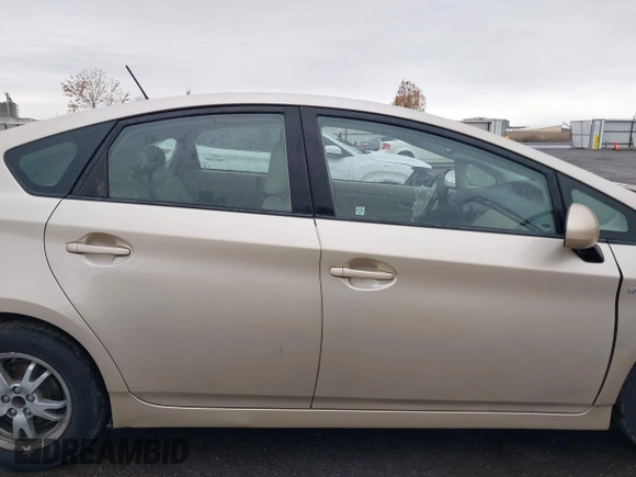 2010 Toyota Prius II with VIN JTDKN3DU2A0205717, listed as a IAAI auction lot 40910678 with 62,207 mi miles. Bid and sale history available at carsss.com. Image 14.