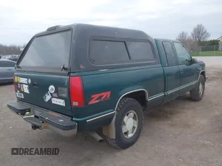 1998 Chevrolet Silverado 1500 with VIN 2GCEK19R4W1168700, listed as a IAAI auction lot 42083892 with 227,887 mi miles and . Bid and sale history available at DreamBid. Image 4.