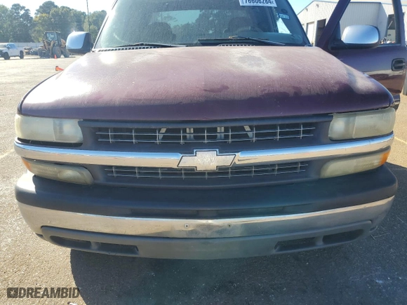 2001 Chevrolet Silverado 1500HD LS with VIN 1GCGC13U31F206888, listed as a Copart auction lot 76606284 with 327,513 mi miles and Salvage Title. Bid and sale history available at carsss.com. Image 12.