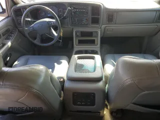 2005 Chevrolet Tahoe Z71 z VIN 1GNEK13T15R124591, wystawiony jako Copart lot #49549285 z przebiegiem 242 649 mil mil oraz Szkoda całkowita • Salvage title. Historia ofert i sprzedaży dostępna na DreamBid. Obrazek 8.