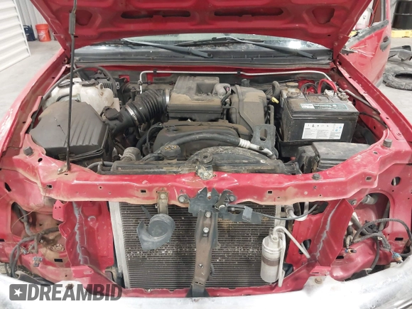 2005 Chevrolet Colorado 1SF LS Z71 with VIN 1GCDT136458224587, listed as a IAAI auction lot 42085184 with 225,359 mi miles. Bid and sale history available at carsss.com. Image 10.