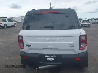 2025 Ford Bronco Sport Outer Banks with VIN 3FMCR9CN7SRE28578, listed as a IAAI auction lot 42355247 with 2,961 mi miles and . Bid and sale history available at DreamBid. Image 17.