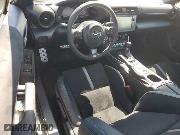 2024 Toyota GR86 Premium with VIN JF1ZNBE16R8753400, listed as a Copart auction lot 69794904 with 0 mi miles and Salvage Title. Bid and sale history available at carsss.com. Image 8.