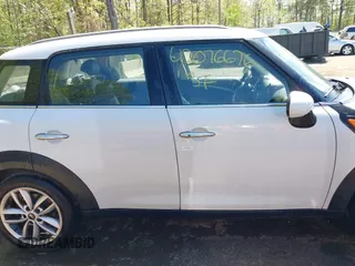 2013 MINI Countryman with VIN WMWZB3C56DWR36117, listed as a IAAI auction lot 42076676 with 168,750 mi miles and . Bid and sale history available at DreamBid. Image 13.