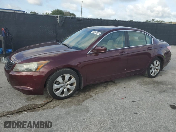 2010 Honda Accord EX z VIN 1HGCP2F72AA003813, wystawiony jako Copart lot #60043505 z przebiegiem 111 774 mil mil oraz Czysty tytuł • Clean title. Historia ofert i sprzedaży dostępna na DreamBid. Obrazek 1.