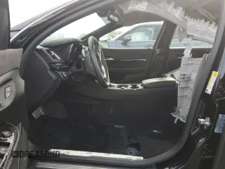 2017 Chevrolet SS z VIN 6G3F15RWXHL303960, wystawiony jako Copart lot #49110535 z przebiegiem Nie podano mil oraz Szkody całkowita. Historia ofert i sprzedaży dostępna na DreamBid. Obrazek 7.