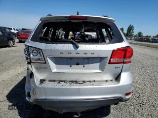 2014 Dodge Journey SXT z VIN 3C4PDDBG3ET178595, wystawiony jako Copart lot #56893275 z przebiegiem Nie podano mil oraz Szkoda całkowita • Salvage title. Historia ofert i sprzedaży dostępna na DreamBid. Obrazek 6.