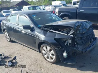 2010 Honda Accord EX-L z VIN 1HGCP3F88AA003491, wystawiony jako IAAI lot #42319857 z przebiegiem 124 667 mil mil oraz . Historia ofert i sprzedaży dostępna na DreamBid. Obrazek 1.