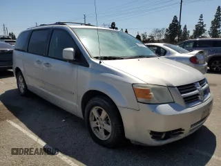 2010 Dodge Grand Caravan SXT z VIN 2D4RN5D13AR331626, wystawiony jako Copart lot #55522315 z przebiegiem 170 202 mil mil oraz Czysty tytuł • Clean title. Historia ofert i sprzedaży dostępna na DreamBid. Obrazek 4.