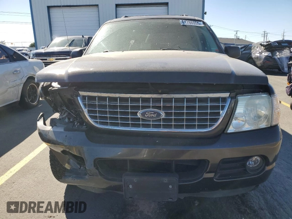 2005 Ford Explorer XLT with VIN 1FMZU73E25ZA36881, listed as a Copart auction lot 61786955 with 135,015 mi miles and Salvage title. Bid and sale history available at DreamBid. Image 5.