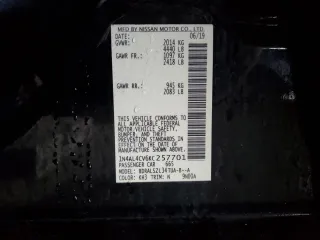 2019 Nissan Altima SR with VIN 1N4AL4CV6KC257701, listed as a Copart auction lot 79072124 with 82,697 mi miles and Salvage Title. Bid and sale history available at carsss.com. Image 14.