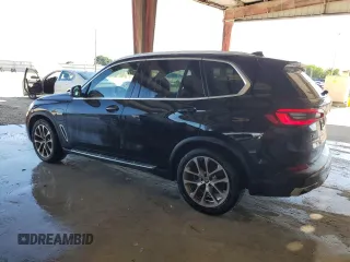 2023 BMW X5 xDrive45e with VIN 5UXTA6C07P9P02202, listed as a Copart auction lot 63972883 with 2,072 mi miles and Clean Title. Bid and sale history available at carsss.com. Image 2.