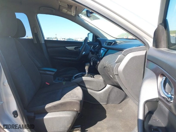 2015 Nissan Rogue SV with VIN KNMAT2MT9FP555766, listed as a IAAI auction lot 41756086 with 169,570 mi miles. Bid and sale history available at carsss.com. Image 5.