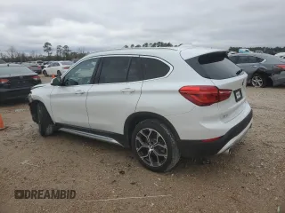 2022 BMW X1 sDrive28i with VIN WBXJG7C07N5V29446, listed as a Copart auction lot 88263585 with 46,234 mi miles and Salvage Title. Bid and sale history available at carsss.com. Image 2.