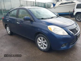 2012 Nissan Versa SV with VIN 3N1CN7AP3CL803592, listed as a IAAI auction lot 41902725 with 149,380 mi miles. Bid and sale history available at carsss.com. Image 1.