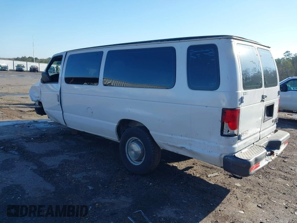 2001 Ford Econoline Passenger XL with VIN 1FBSS31S11HA07065, listed as a IAAI auction lot 41717128 with 112,584 mi miles and . Bid and sale history available at DreamBid. Image 3.