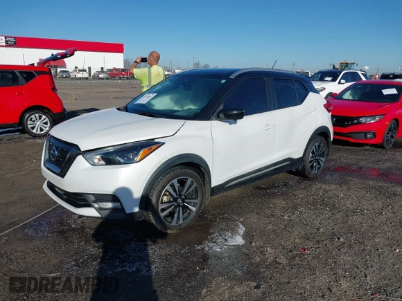 2020 Nissan Kicks SR with VIN 3N1CP5DV5LL538232, listed as a IAAI auction lot 41761012 with 107,012 mi miles and . Bid and sale history available at carsss.com. Image 18.