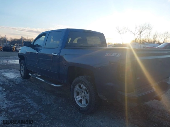 2016 Chevrolet Silverado 1500 LT with VIN 3GCUKREC8GG170387, listed as a IAAI auction lot 40974467 with 138,706 mi miles. Bid and sale history available at carsss.com. Image 3.