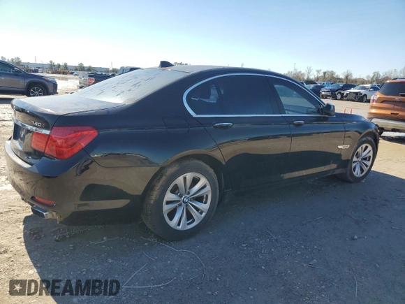 2012 BMW 7 Series 740i with VIN WBAKA4C52CDS99036, listed as a Copart auction lot 88492615 with Not provided miles and Salvage title. Bid and sale history available at DreamBid. Image 3.