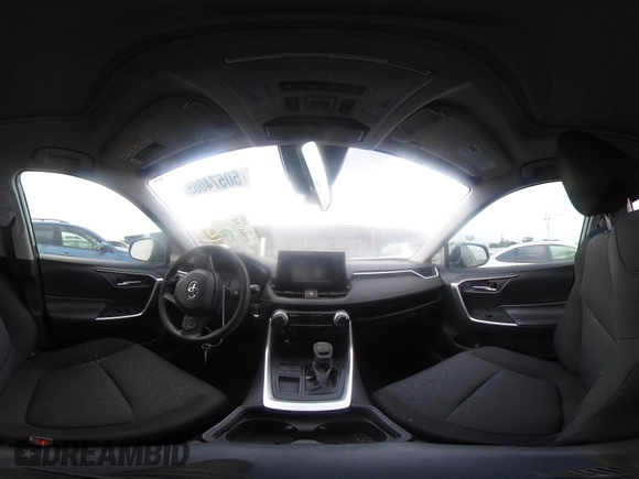 2019 Toyota RAV4 XLE with VIN 2T3W1RFV4KW009927, listed as a IAAI auction lot 41904194 with 46,863 mi miles and . Bid and sale history available at DreamBid. Image 19.