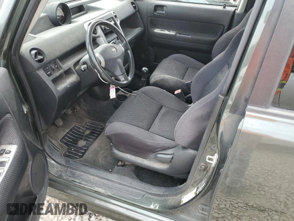 2005 Scion xB with VIN JTLKT334254021324, listed as a Copart auction lot 63988594 with 131,410 mi miles and Salvage Title. Bid and sale history available at carsss.com. Image 7.
