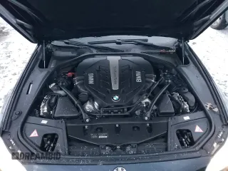 2014 BMW 5 Series 550i xDrive с VIN WBAKP9C53ED692901, выставлен на аукционе Copart как лот 88222265 с пробегом 128 438 миль миль и Чистый • Clean title. История ставок и продаж доступна на DreamBid. Изображение 11.