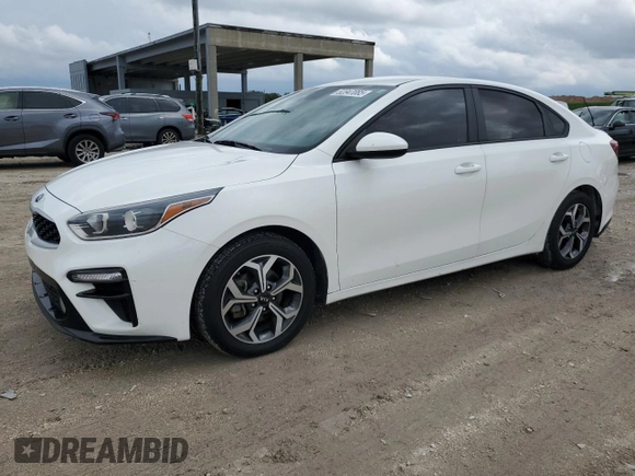 2021 Kia Forte FE with VIN 3KPF24AD4ME315538, listed as a Copart auction lot 52347085 with 77,862 mi miles and Non Repairable. Bid and sale history available at carsss.com. Image 1.