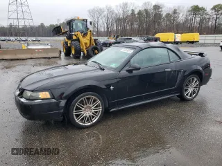 2001 Ford Mustang Deluxe with VIN 1FAFP44411F207916, listed as a Copart auction lot 50349915 with 142,609 mi miles and Salvage Title. Bid and sale history available at carsss.com. Image 1.