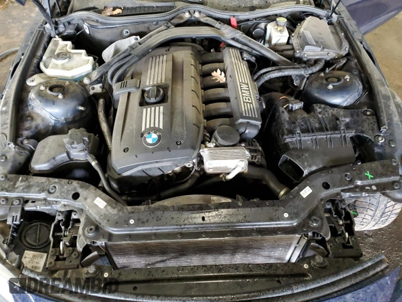 2011 BMW Z4 sDrive30i с VIN WBALM5C52BE380399, выставлен на аукционе Copart как лот 45909605 с пробегом 89 328 миль миль и Списание • Salvage title. История ставок и продаж доступна на DreamBid. Изображение 11.