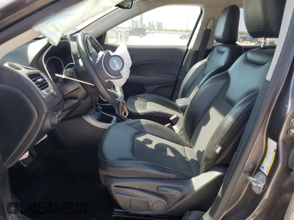 2019 Jeep Compass Latitude with VIN 3C4NJCBB5KT654713, listed as a Copart auction lot 52508305 with 113,586 mi miles and Salvage title. Bid and sale history available at DreamBid. Image 7.