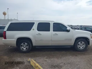 2010 Chevrolet Suburban LTZ with VIN 1GNUCKE03AR248244, listed as a IAAI auction lot 41677238 with 184,698 mi miles. Bid and sale history available at carsss.com. Image 13.
