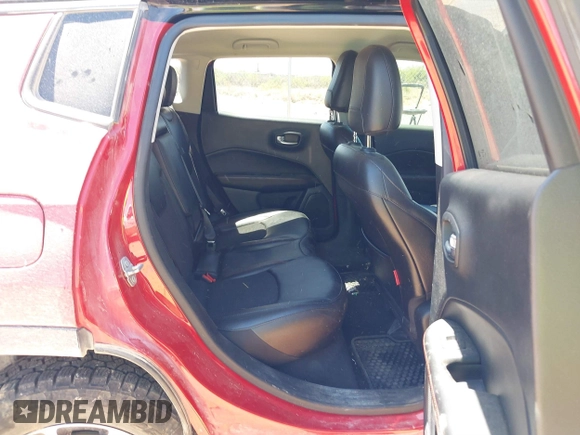 2020 Jeep Compass Trailhawk with VIN 3C4NJDDB8LT195701, listed as a IAAI auction lot 39306924 with 100,006 mi miles and . Bid and sale history available at DreamBid. Image 8.